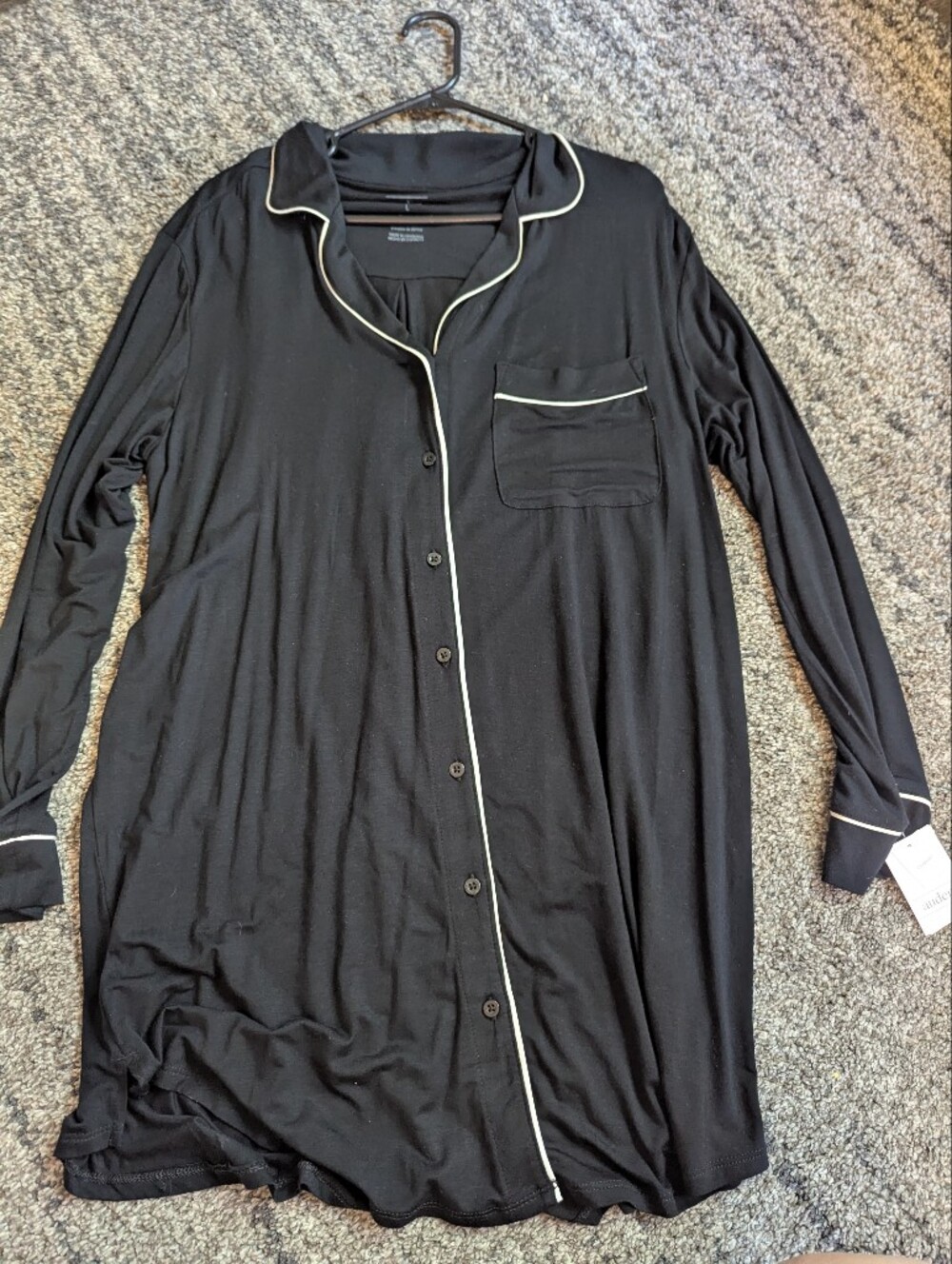 Auden Black Long-Sleeve Button-Down Shirt with White Piping